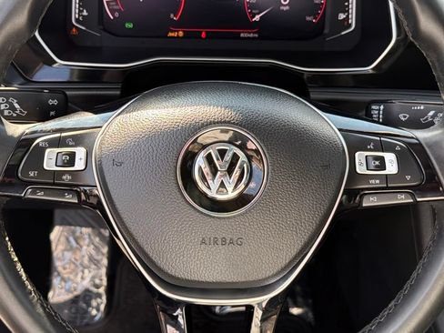 Used 2020 Volkswagen Jetta SEL FWD image 37