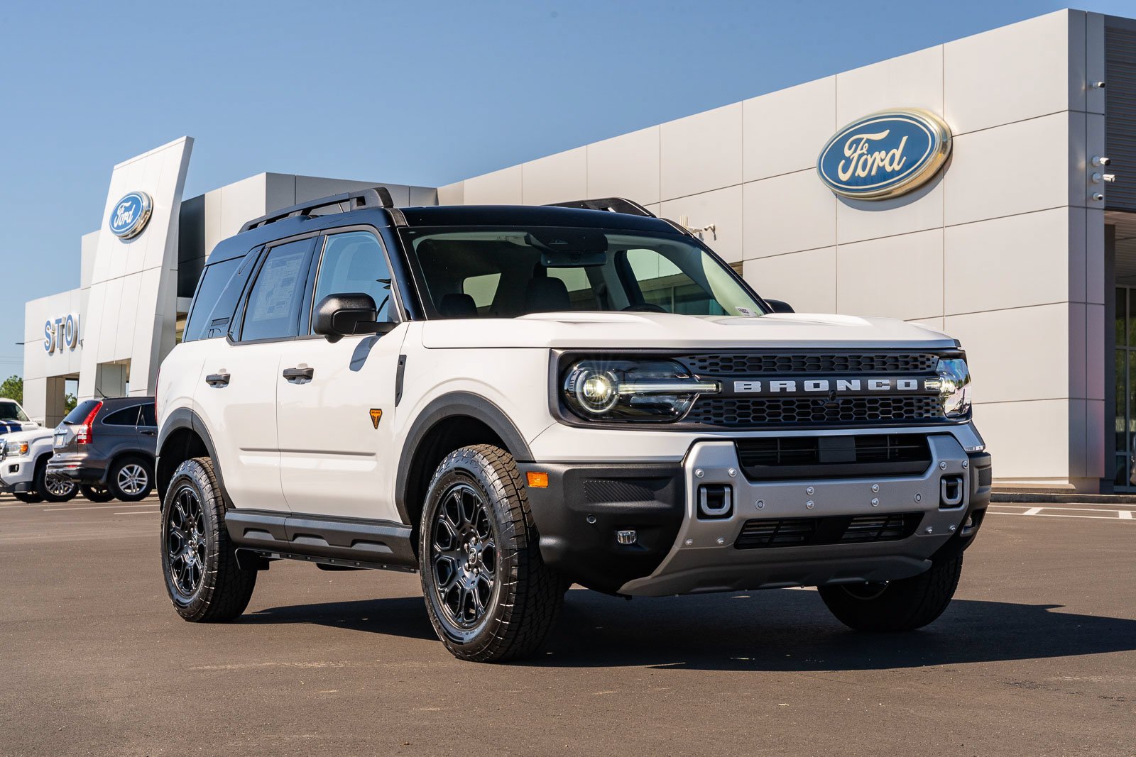 New 2026 Ford Bronco Sport Badlands w/ Badlands Tech Package AWD/4WD image 1