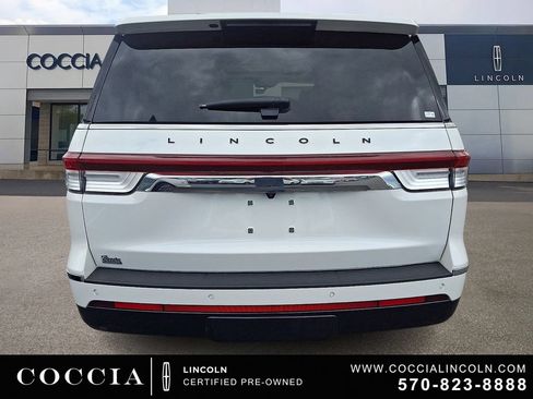 Certified 2024 Lincoln Navigator L Black Label AWD/4WD image 5