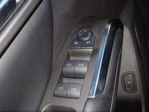 Used 2024 Chevrolet Traverse LS AWD/4WD image 25