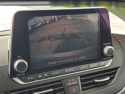 Used 2022 Nissan Altima 2.5 SR image 17