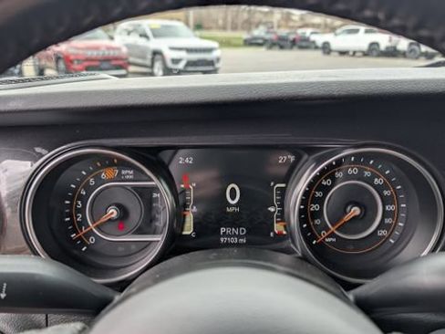 Used 2020 Jeep Wrangler Unlimited Sport AWD/4WD image 25