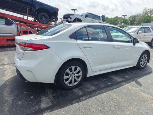 Used 2023 Toyota Corolla LE FWD image 4