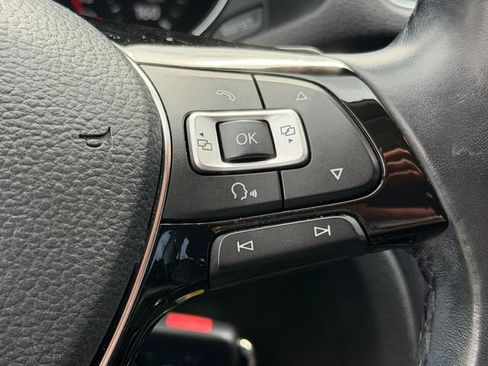 Used 2018 Volkswagen Passat 2.0T R-Line FWD image 21