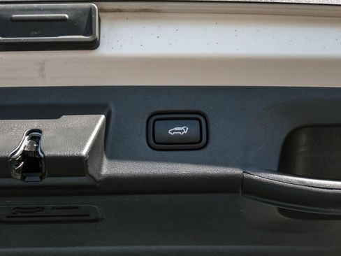 Used 2025 Hyundai Tucson SEL AWD/4WD image 28