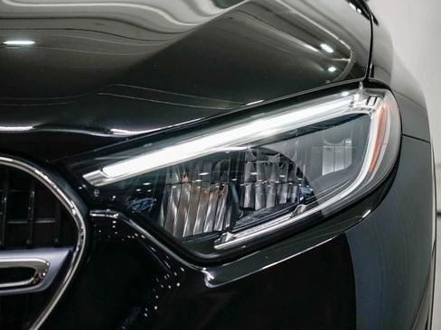 Certified 2025 Mercedes-Benz GLC 350e GLC 350e image 7