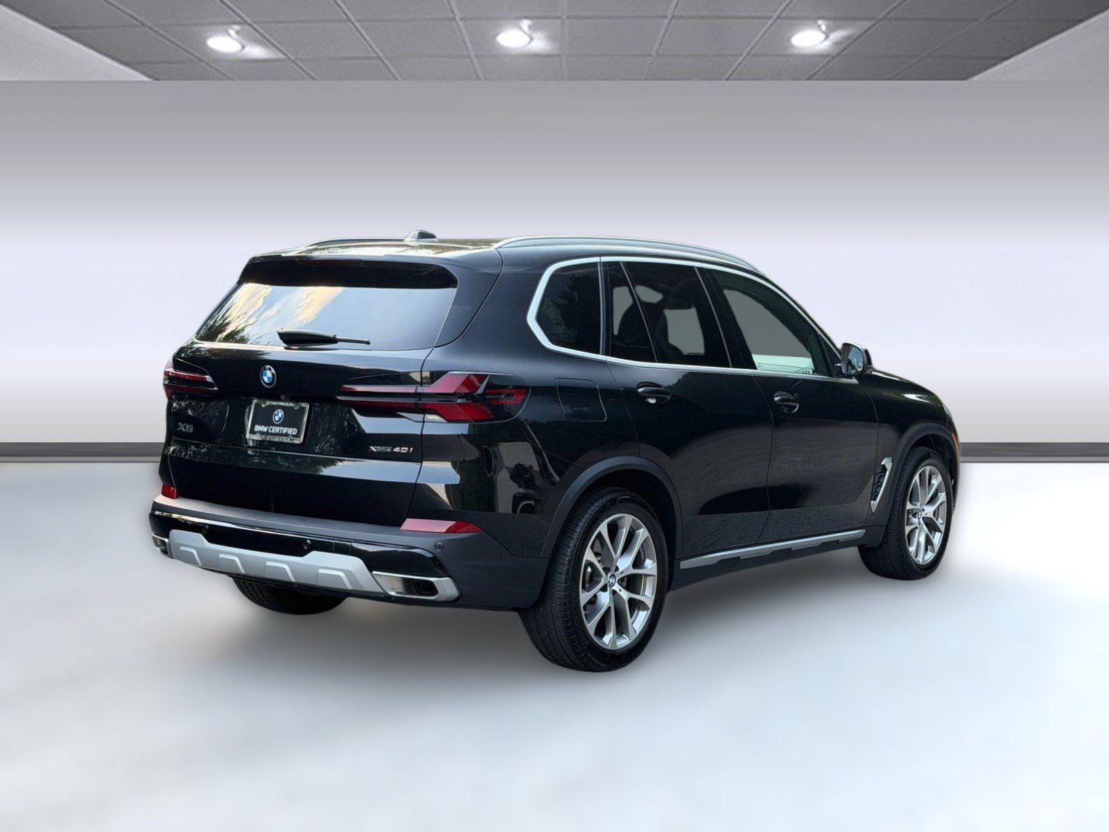 Certified 2024 BMW X5 xDrive40i w/ Premium Package AWD/4WD image 9