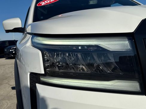 New 2026 Nissan Frontier PRO-4X w/ Pro Premium Package image 11