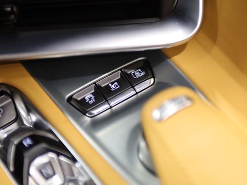 Used 2023 Chevrolet Corvette Stingray Preferred Conv w/ Z51 Performance Package RWD image 28