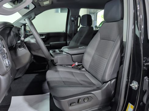 Used 2026 GMC Sierra 1500 Pro w/ Graphite Edition AWD/4WD image 7