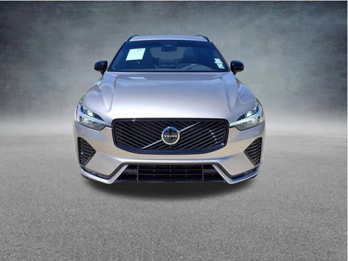 Certified 2026 Volvo XC60 B5 Plus w/ Protection Package Premier AWD/4WD image 3