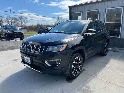 Used 2018 Jeep Compass Limited w/ Navigation Group image 4