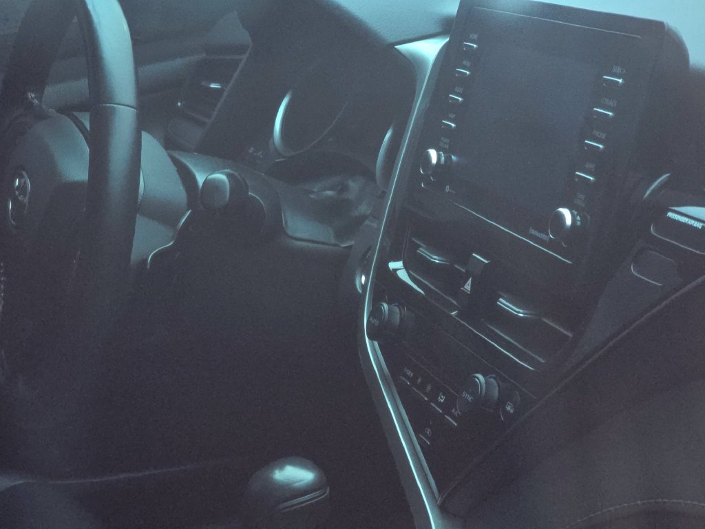 Used 2022 Toyota Camry SE w/ Convenience Package FWD image 15