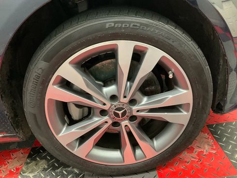 Used 2021 Mercedes-Benz C 300 4MATIC Sedan image 5