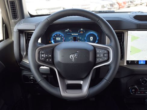 New 2026 Ford Bronco Outer Banks image 8