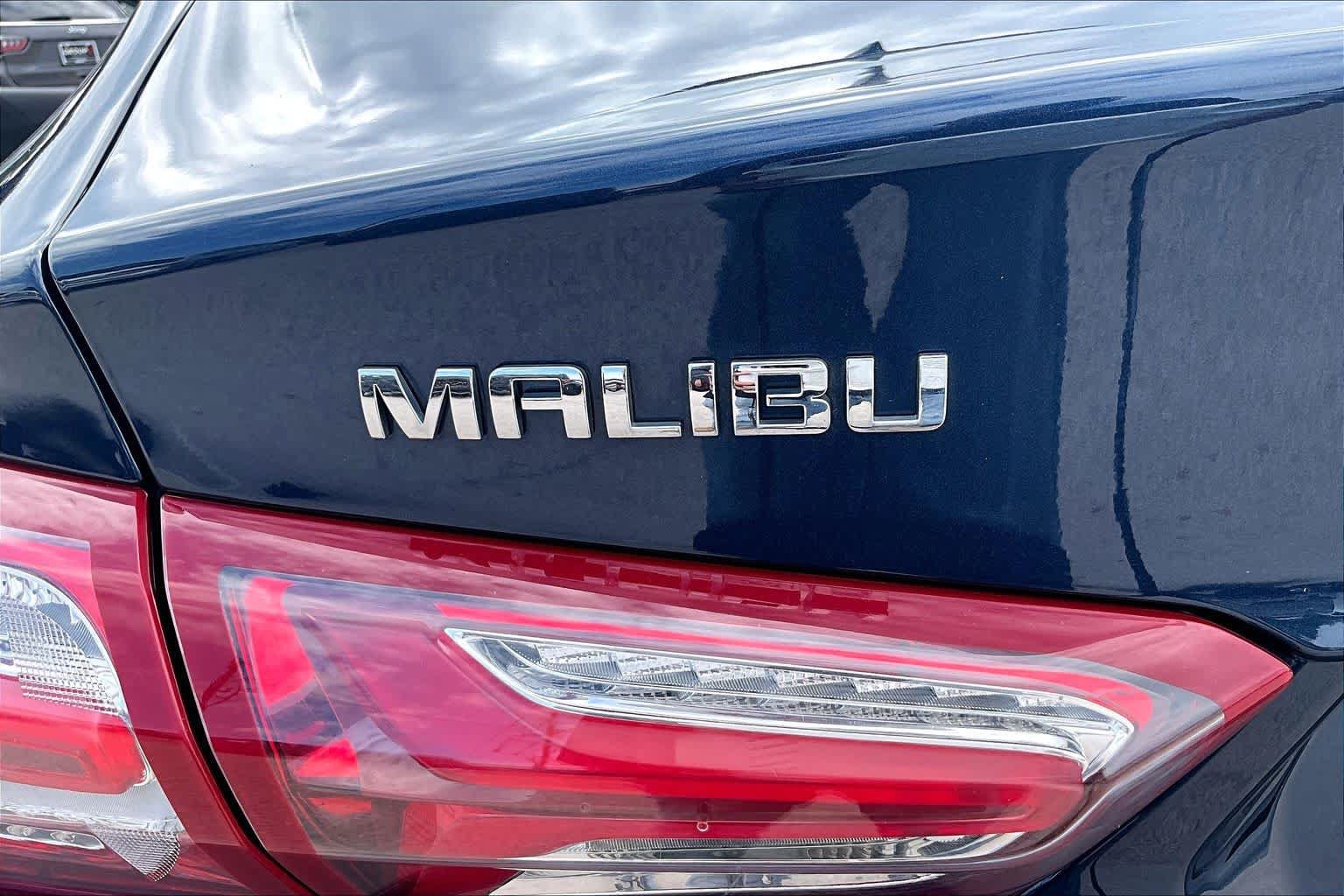 Used 2022 Chevrolet Malibu LT FWD image 10