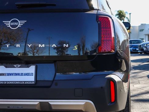 Used 2025 MINI Cooper Countryman SE image 10