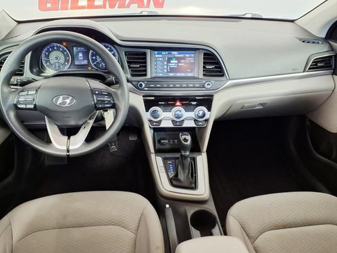 Used 2019 Hyundai Elantra SEL FWD image 13