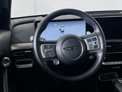 Used 2023 Genesis GV60 Advanced AWD/4WD image 18
