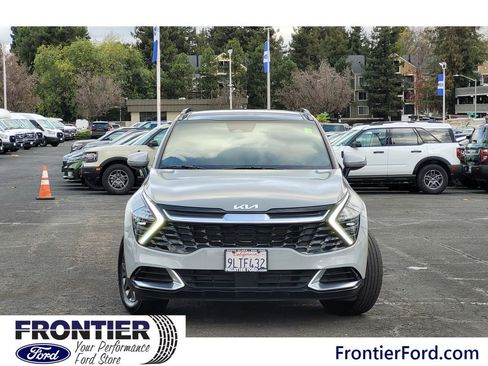 Used 2024 Kia Sportage SX image 3