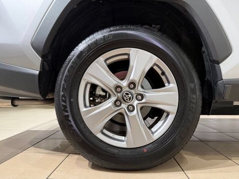 Certified 2025 Toyota RAV4 XLE w/ Convenience Package AWD/4WD image 9