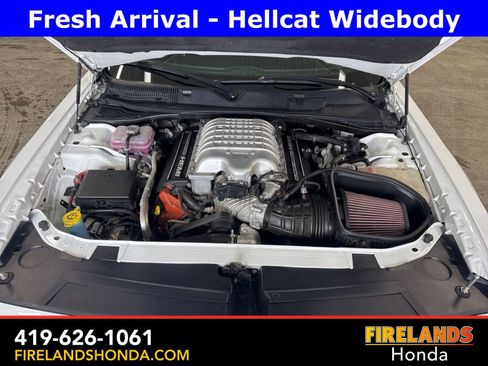Used 2022 Dodge Challenger SRT Hellcat image 12