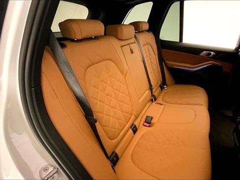 Certified 2024 BMW X5 xDrive50e w/ M Sport Package image 15