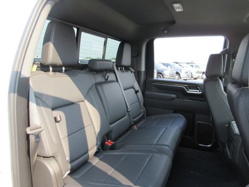 Used 2025 Chevrolet Silverado 2500 LT w/ All Star Edition AWD/4WD image 25