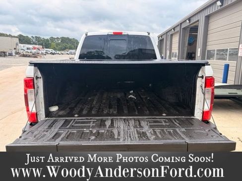 Used 2018 Ford F250 Lariat w/ Lariat Ultimate Package AWD/4WD image 6