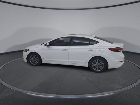 Used 2018 Hyundai Elantra Value Edition FWD image 13