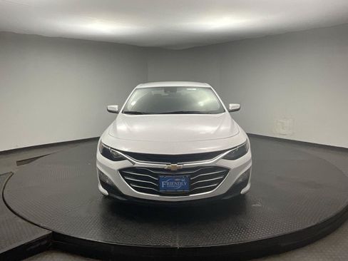 Certified 2024 Chevrolet Malibu LT FWD image 2