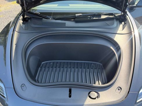 Used 2025 Tesla Model 3 Long Range RWD image 29