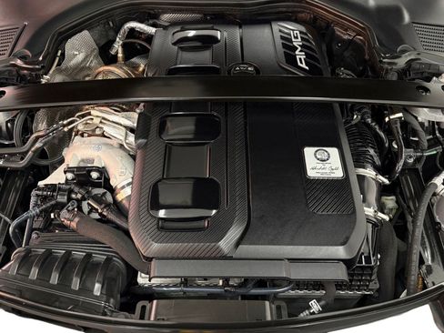 Used 2024 Mercedes-Benz C 43 AMG AMG C 43 image 31