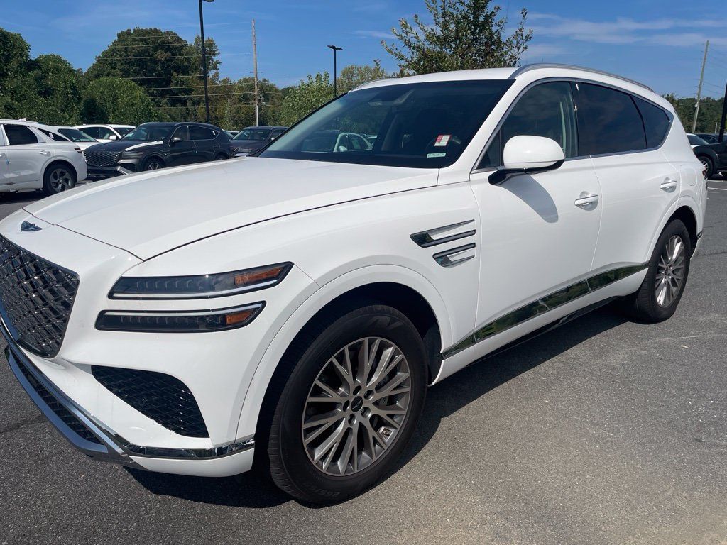 Used 2025 Genesis GV80 2.5T AWD/4WD image 3