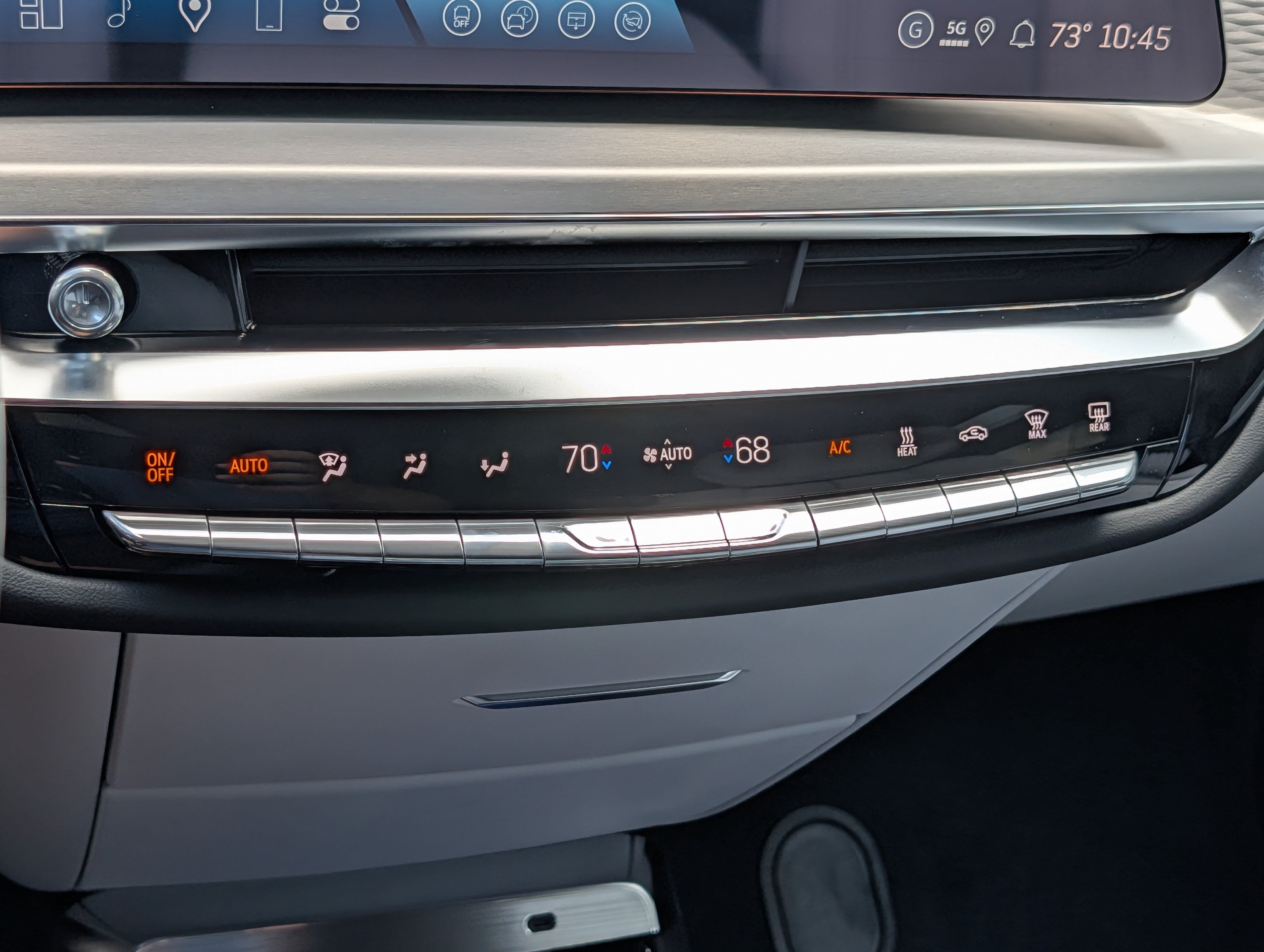 Used 2026 Cadillac Lyriq Premium Sport w/ LPO, Floor Liner Package AWD/4WD image 22