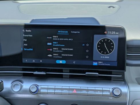 Certified 2025 Hyundai Kona SE FWD image 18