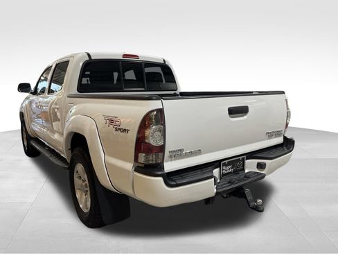 Used 2010 Toyota Tacoma PreRunner RWD image 7