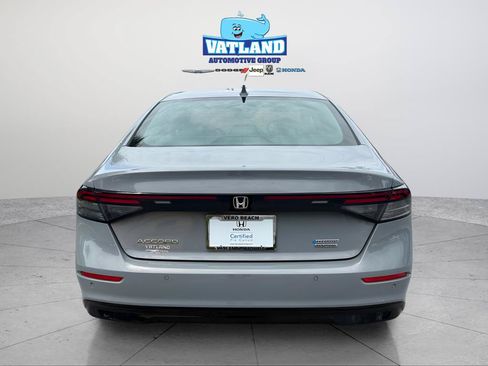 Used 2024 Honda Accord Touring image 4