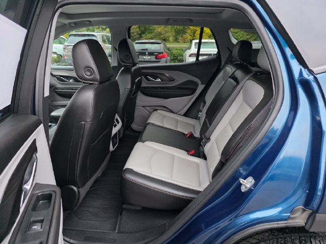 Used 2021 GMC Terrain SLT w/ Infotainment Package II AWD/4WD image 18
