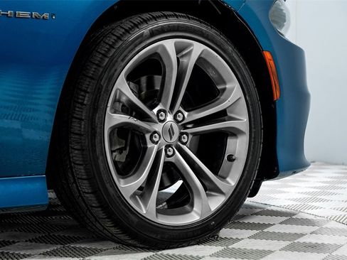 Used 2020 Dodge Charger R/T w/ Navigation & Travel Group image 55