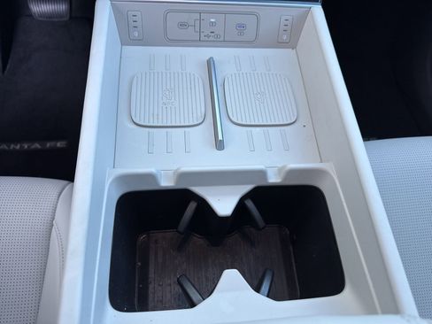 Used 2026 Hyundai Santa Fe Calligraphy image 32