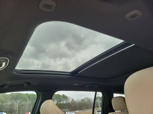 Used 2024 Jeep Grand Cherokee L Limited image 30