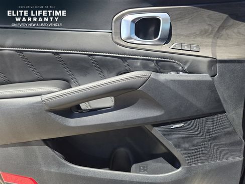 Used 2026 Kia Sorento SX Prestige AWD/4WD image 22