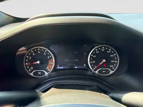 Used 2021 Jeep Renegade Trailhawk w/ Sun & Sound Group AWD/4WD image 29