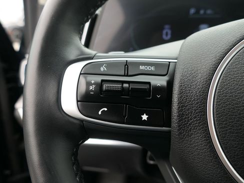 Used 2023 Kia Sportage EX image 15