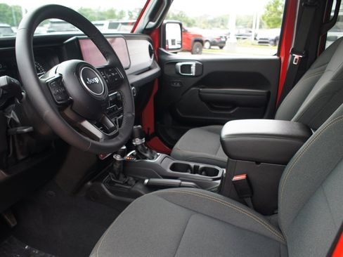 Used 2025 Jeep Wrangler Unlimited Sport S 4xe AWD/4WD image 12