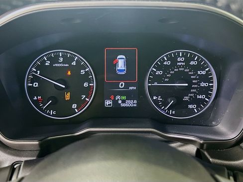 Used 2020 Subaru Outback Limited AWD/4WD image 12