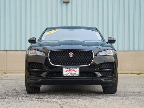 Used 2019 Jaguar F-PACE AWD/4WD image 3
