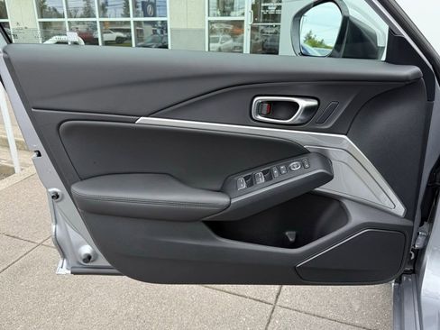 New 2025 Acura Integra image 11
