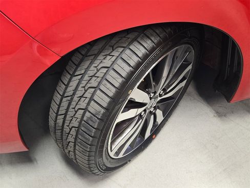 Used 2016 Honda Fit EX image 32